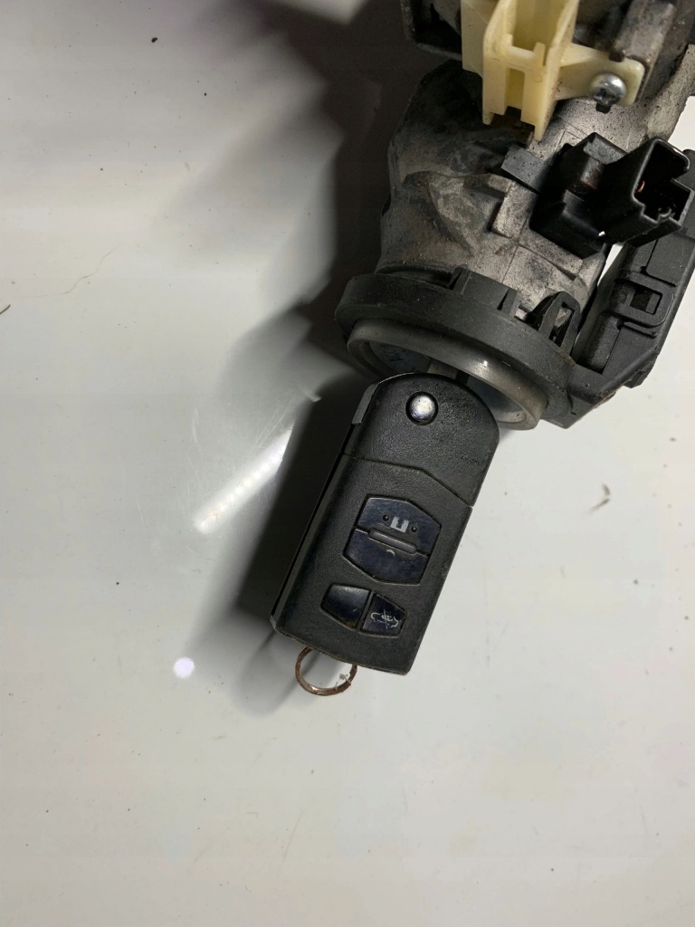 фото №3, Замок зажигания ключ gs1d66938a mazda