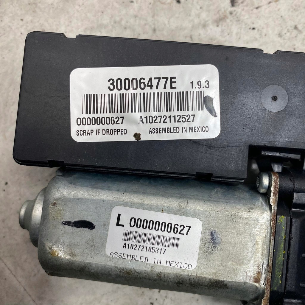 фото №5, Двигатель моторчик люк dodge charger challengder 08-15