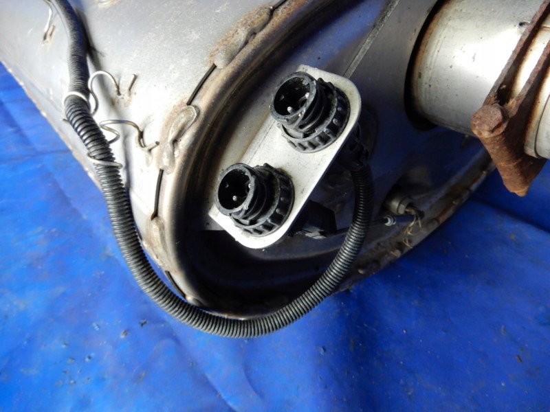 Вихлоп каталізатор dpf mercedes vario 4.2 d Доставка