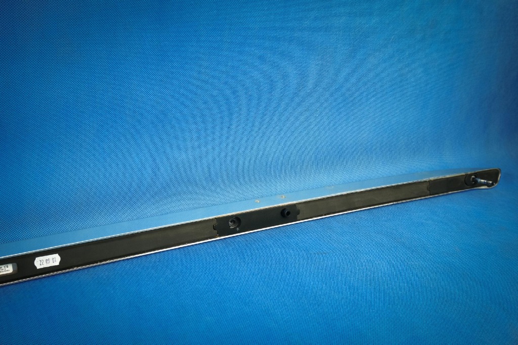 Рейлінг даховий правий audi q5 8r 8r0860022j 2zz Зі Шроту