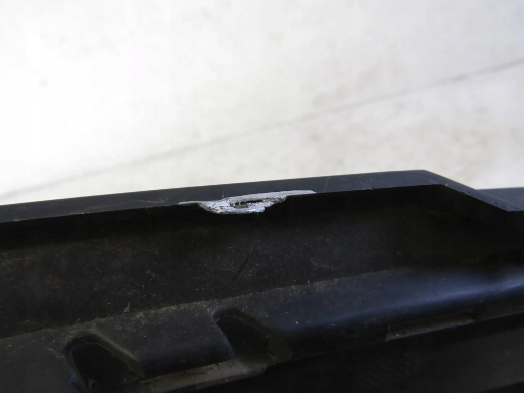 фото №10, Vw polo vi решётка правая бампера перед 2g0853666f