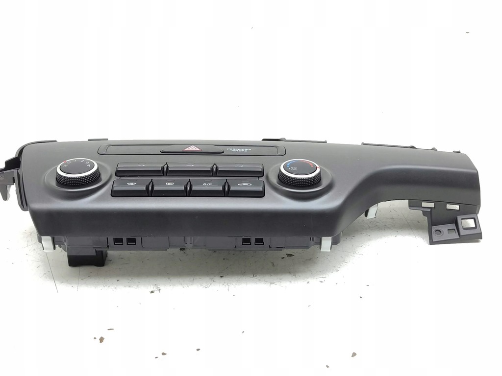 фото №7, Kia sportage 2017 панель кондиціонера