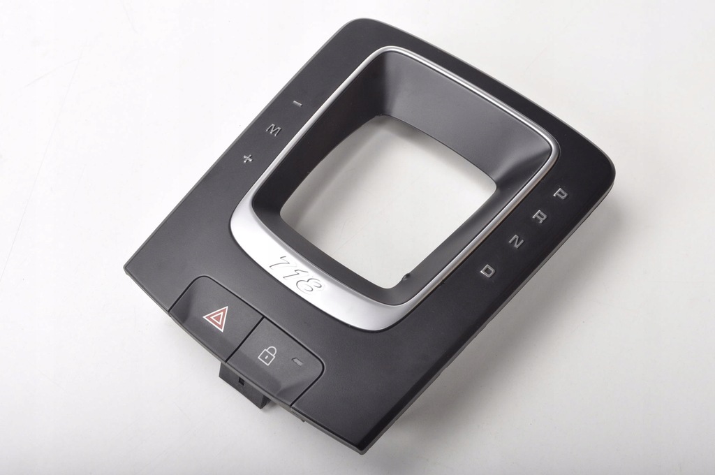 фото №1, Porsche 718 cayman 982 рамка домкрата dekor