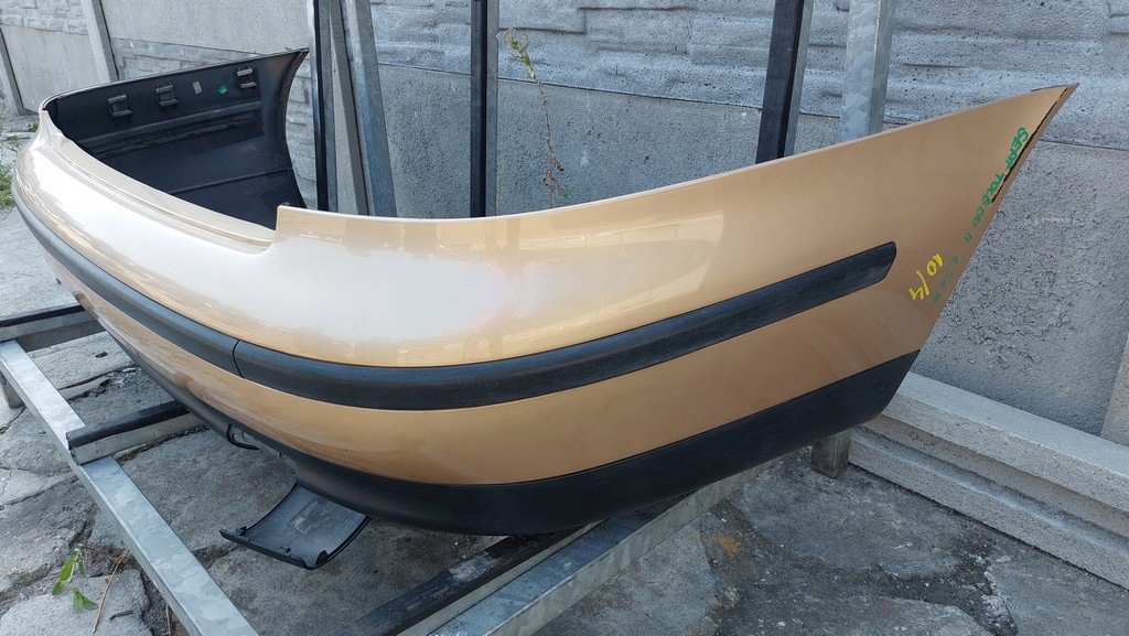 фото №2, Seat toledo ii бампер задня ls1n