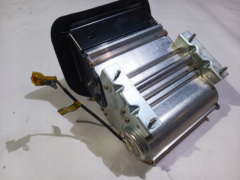 фото №9, Подушка воздушная пассажира подушка безопасности chevrolet corvette c5