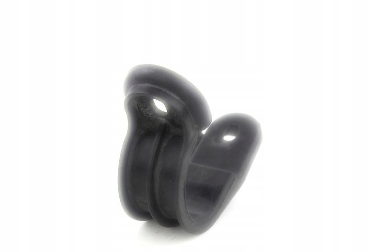 Хомут трубы охлаждение iveco daily 2.3 3.0 Киев