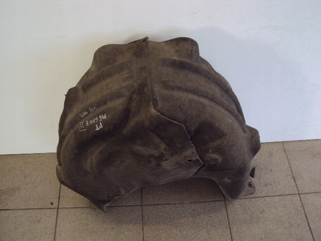 фото №2, Подкрылок правый задняя renault megane iv хэтчбек