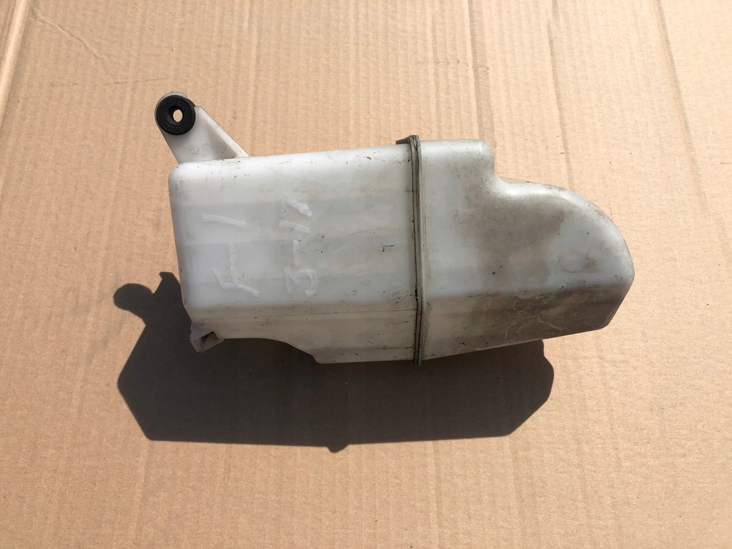 фото №1, Бачок омивача 17805-0p010 lexus rx ii