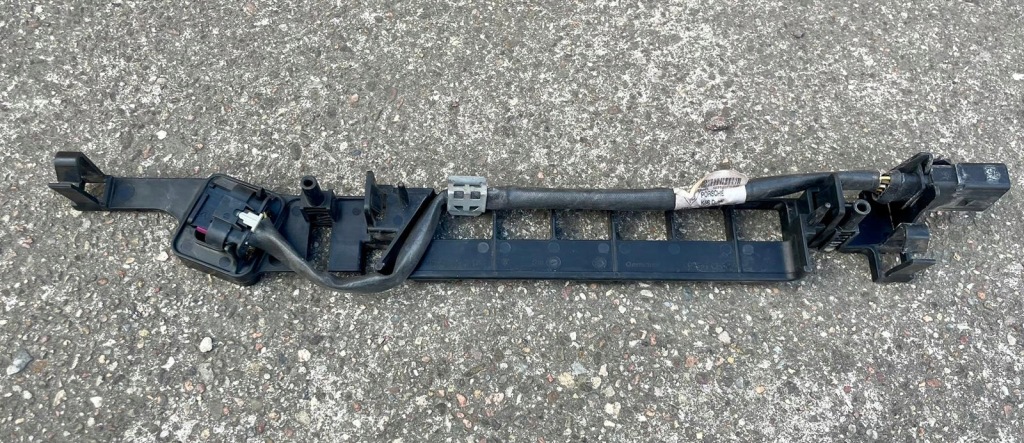 фото №6, Porsche 911 992 carrera 4 gts gt3 кронштейн датчика температури шланг