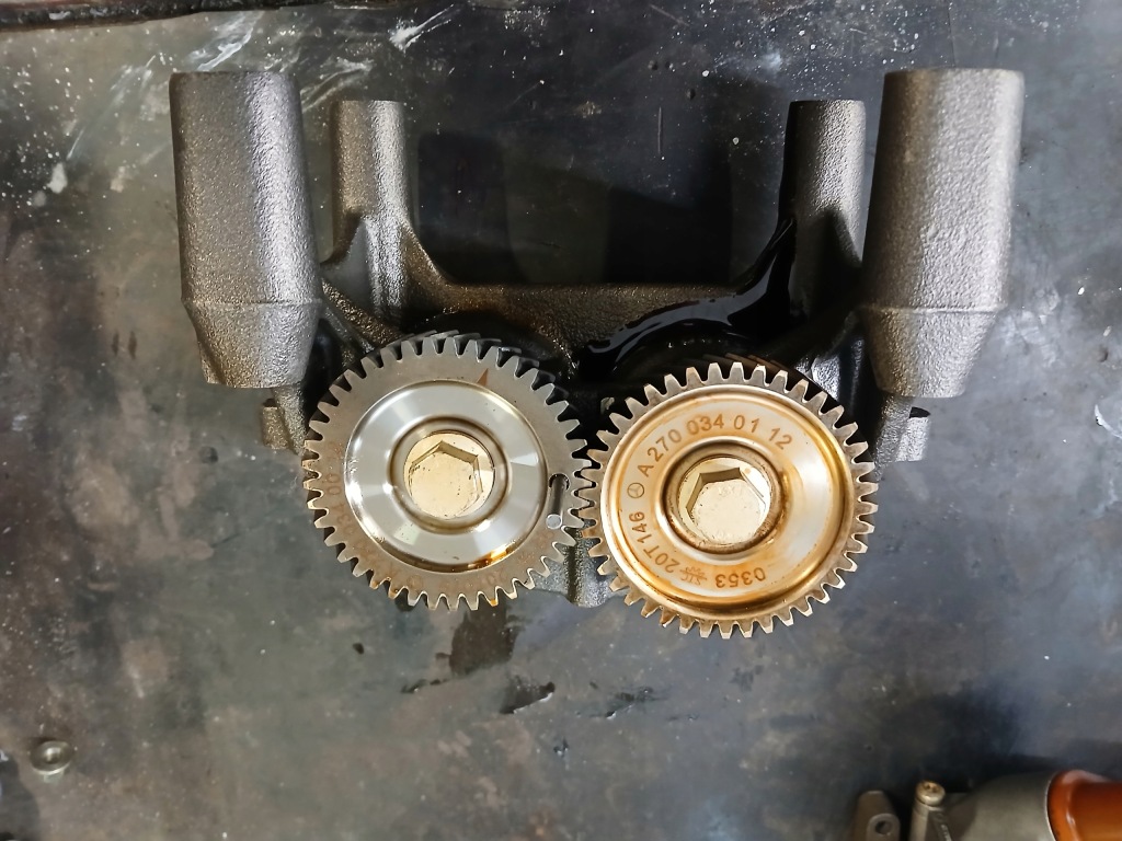 Купити Вали балансувальне mercedes a 35 amg 2,0 a 2700340112