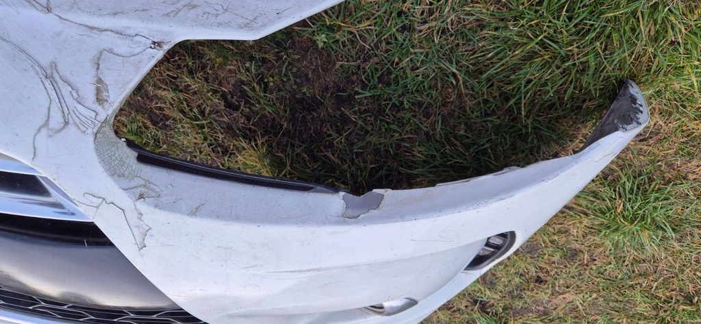 фото №10, Бампер передній перед citroen ds3