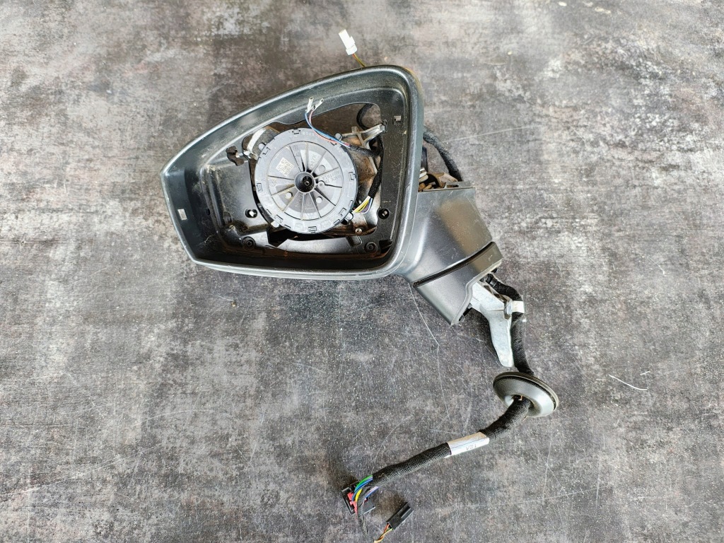 фото №1, Дзеркало ліва vw tiguan ii камера 5nb857501.....