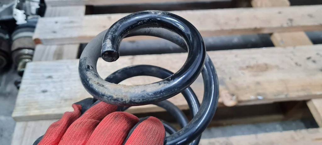 фото №8, A5 8w пружина пружини задня 2.0 tdi kombi 8w0511115 a4 b9 8w