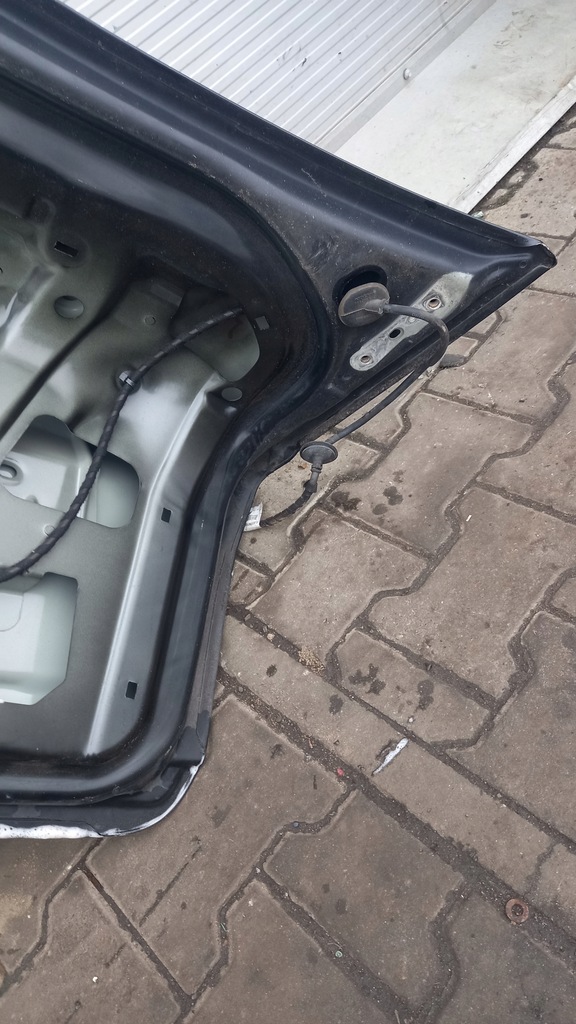 фото №10, Задня кришка багажника volvo s60 02r sedan