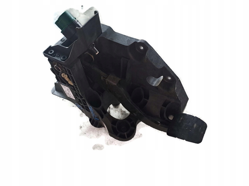 Купить Renault trafic iii 15r педаль тормоза 465010176r