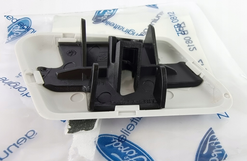 фото №15, Заглушка распылителя фара левая ford s-max 1