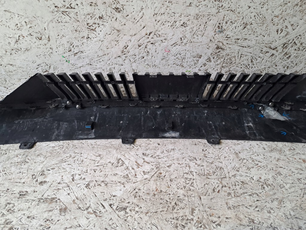 Kia ev6 86512-cv010 dół бампера накладка решітка Ціна