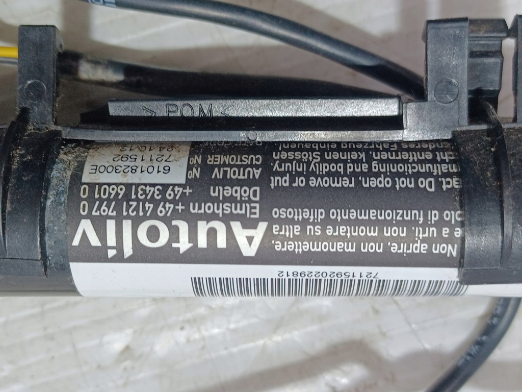 Клипса поперечина безопасности натяжитель правая  перед mini cooper r56 610183700 с Разборки