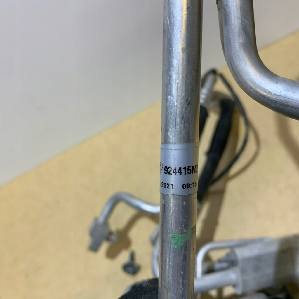 Renault megane v etech шланг кондиционера клапан датчик 924415mz1a Киев