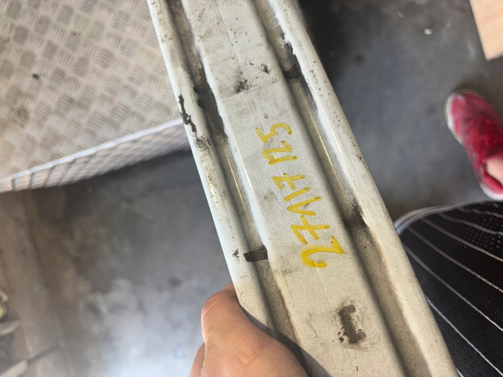 фото №9, Renault trafic iii балка бампера перед передній пошкоджена 752101525r