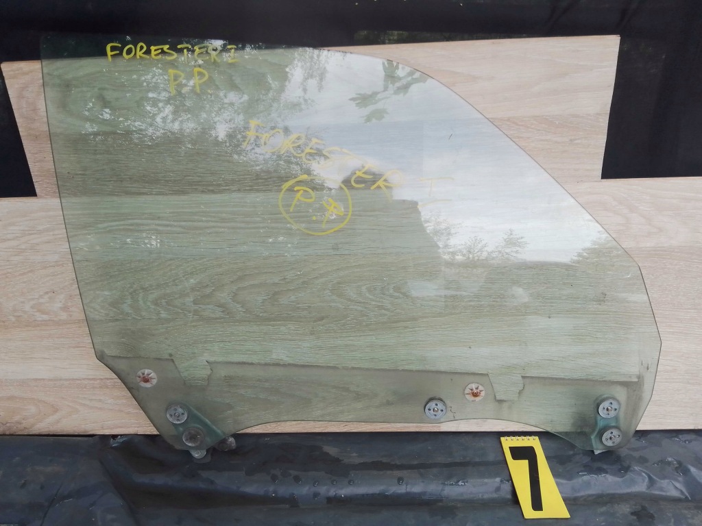 Купить Стекло боковая правая передняя правый перед subaru forester i