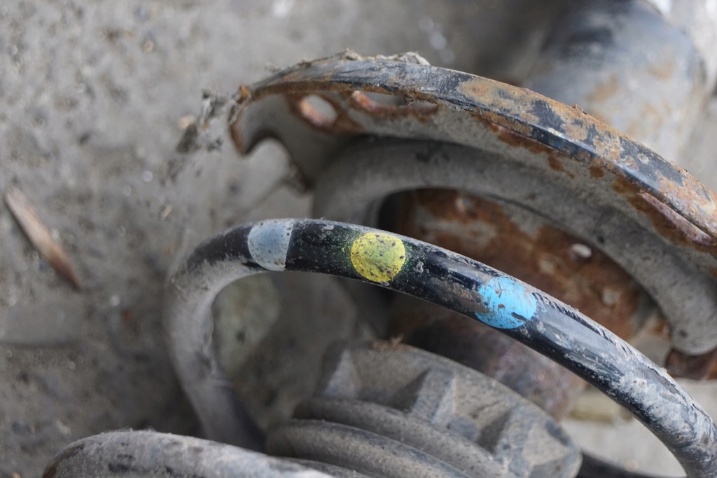 фото №6, Поворотний кулак правий перед peugeot 2008 i 1.2