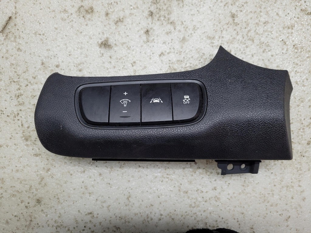 фото №1, Sorento iii 15-18 панель ассистент esp заглушка