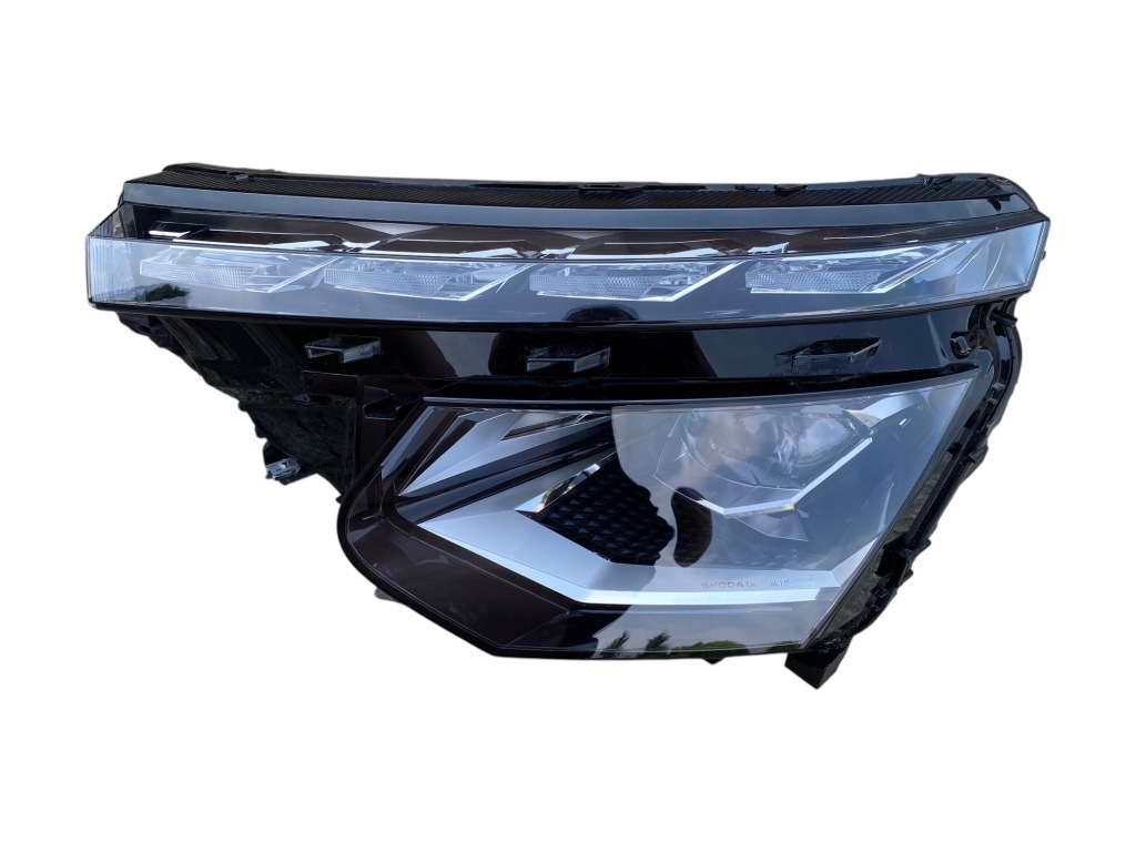 Купить Skoda kamiq рестайлинг  655 лампа левая full led crystal 655941015c комплектная
