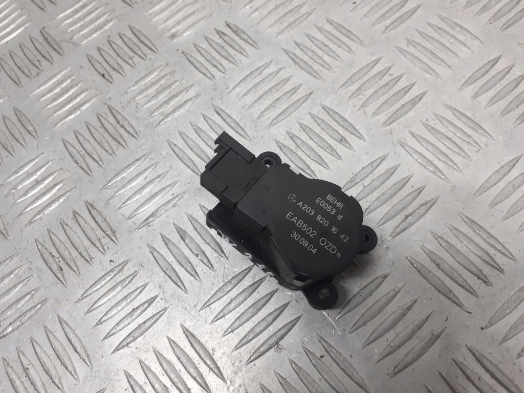 фото №1, Моторчик отопителя mercedes w211