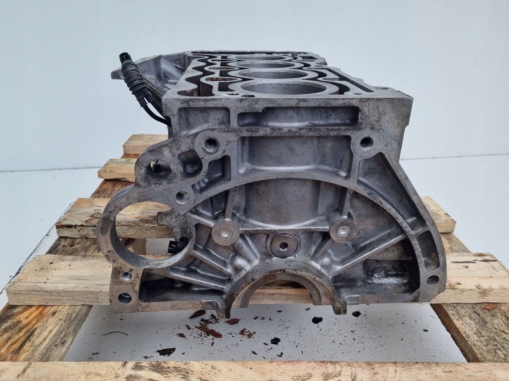 фото №11, Блок двигуна bmw e90 e91 e92 e87 1.6 n43b16a