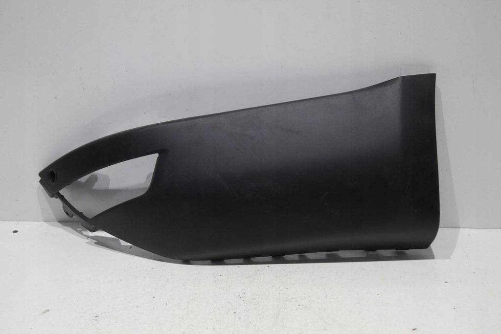 фото №1, Range rover sport уголок правый бампер задняя 13r+