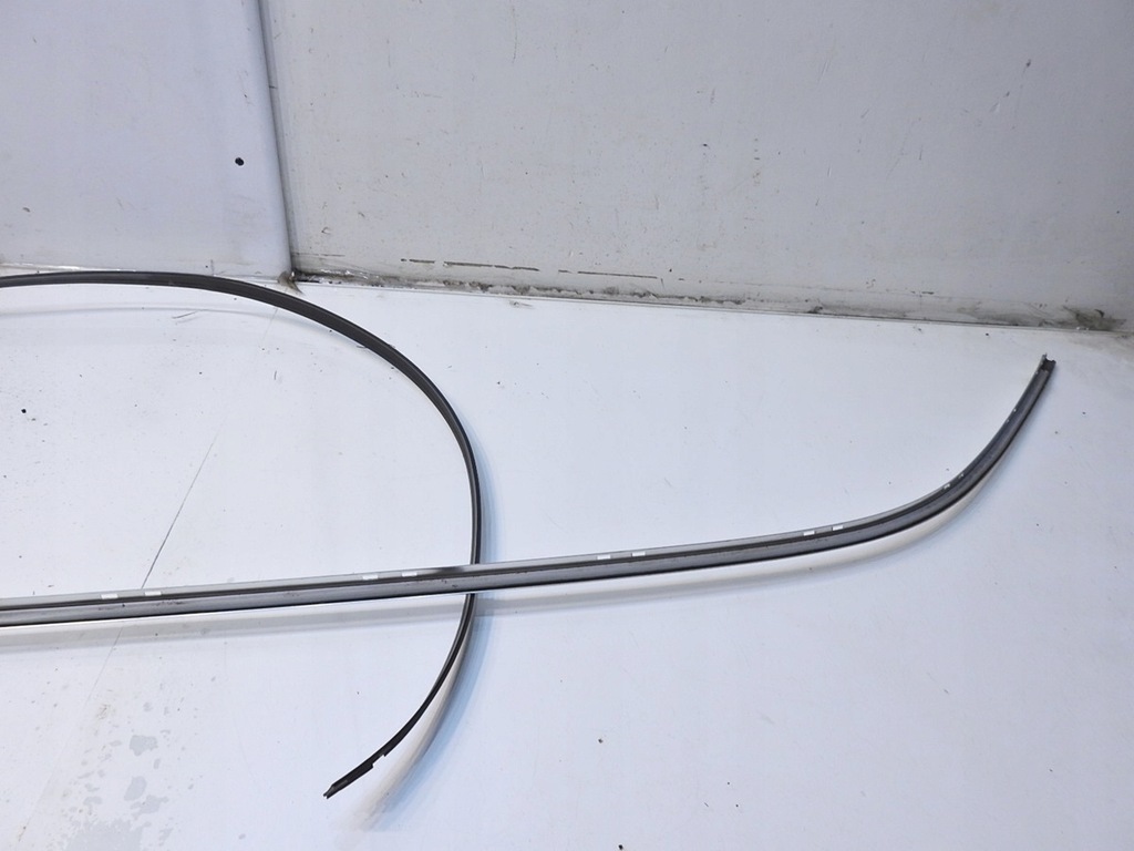 фото №6, Молдинг кузовна ліва audi a6 c6 avant