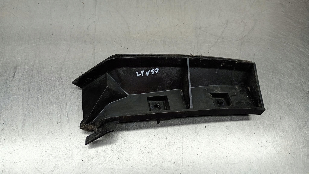 фото №1, Напрямна бампера задня лівий volvo v50 30764179