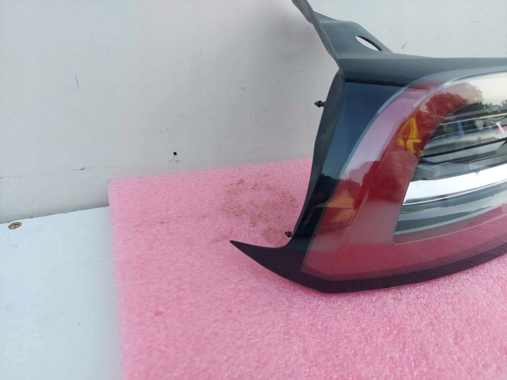 Tesla model 3 лампа ліва задня задня led eu Ціна