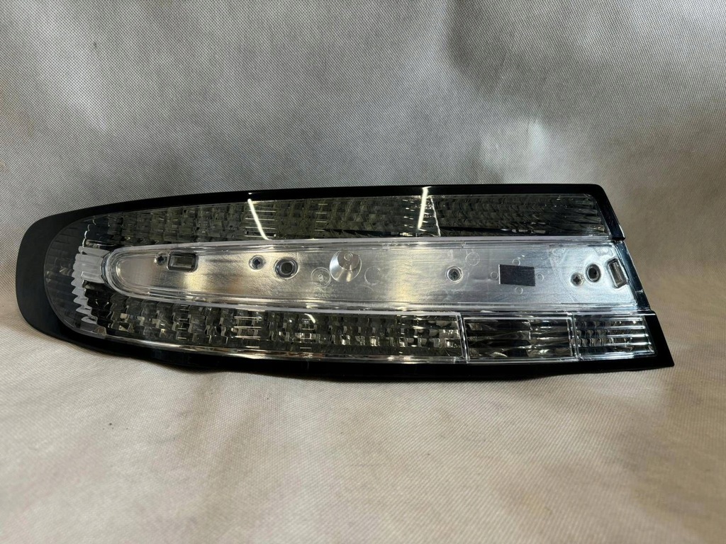 фото №1, Aston martin db9 dbs vantage лампа задняя левая europa