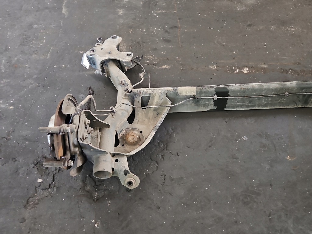 фото №4, Задняя балка oś задняя ступица renault fluence lift 16r