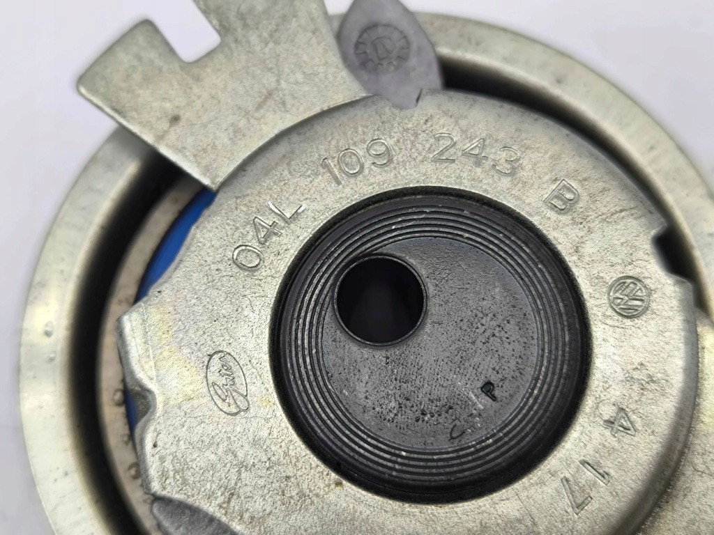 фото №6, Audi a5 2017 натягувач ремінь розподільного валу 04l109243b