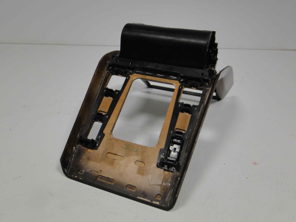 Mercedes sl 129 панель воздуховод пепельница туннель Киев