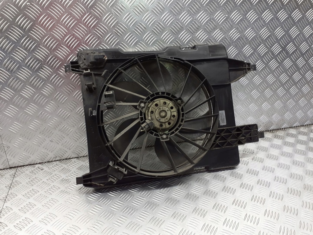 Купить Вентилятор радиатора renault megane 2 1.9 dci 8200151464