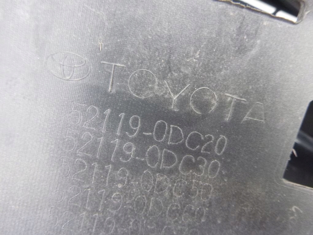 фото №8, Toyota yaris cross adventure 20- бампер передний