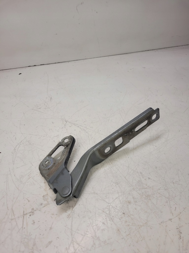 фото №1, Петля капот левый audi q7 4l 4l0823301