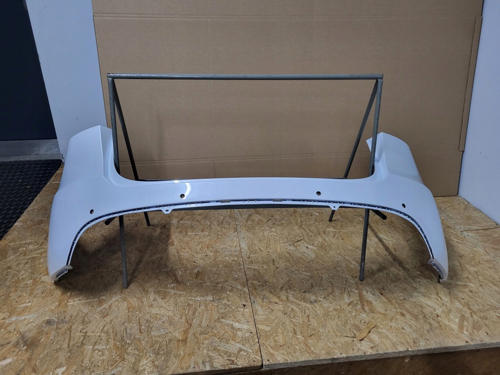 фото №1, Tesla y бампер задній задня 6 x pdc