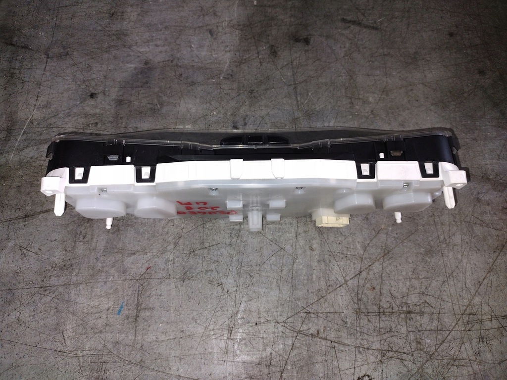 фото №11, Счетчик 9813848980 peugeot 208 lift