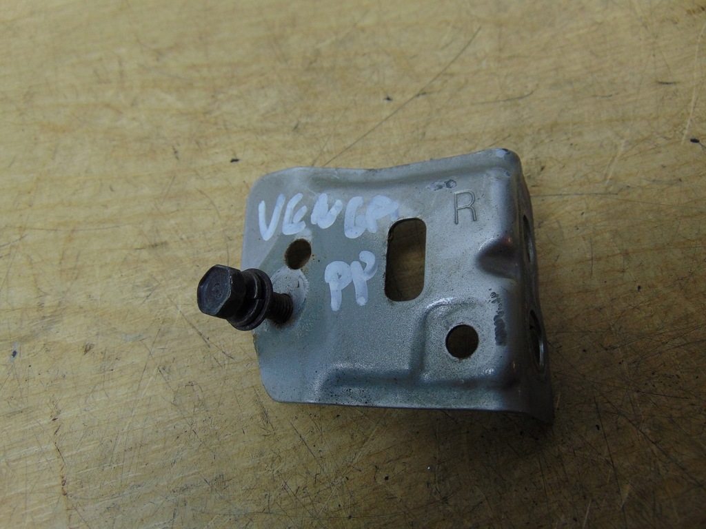 фото №1, Кронштейн крыла кронштейн правый kia venga