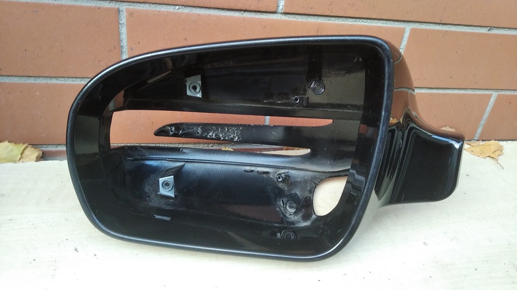 фото №1, Mercedes clc cl203 c207 slk r171 sl r230 корпус левая цвет чёрный