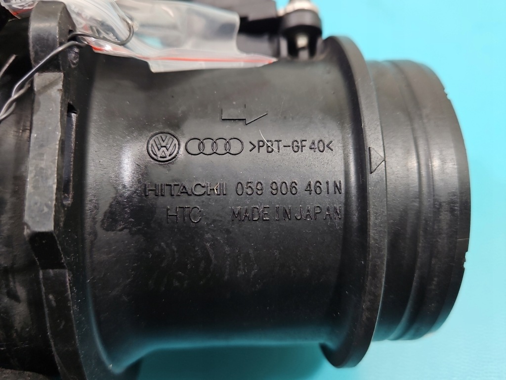 Купити Витратомір audi a4 b8 059906461n 3.0 tdi 5 pin