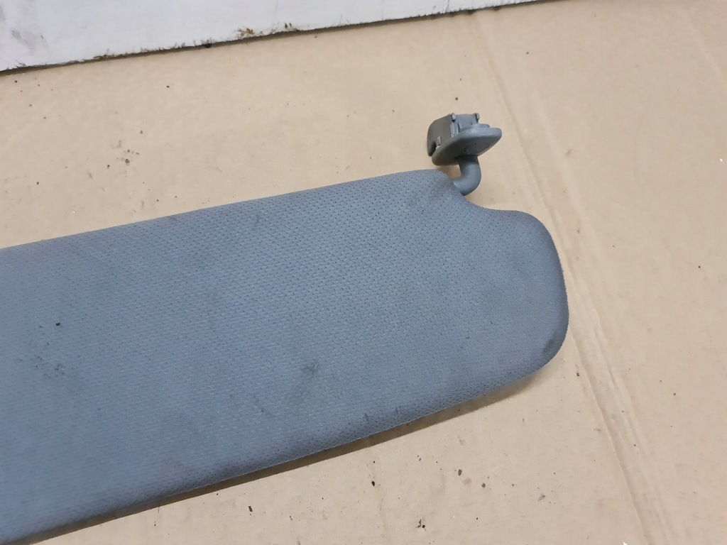 фото №9, Козырёк левый крючок audi tt 8n тёмный siwy