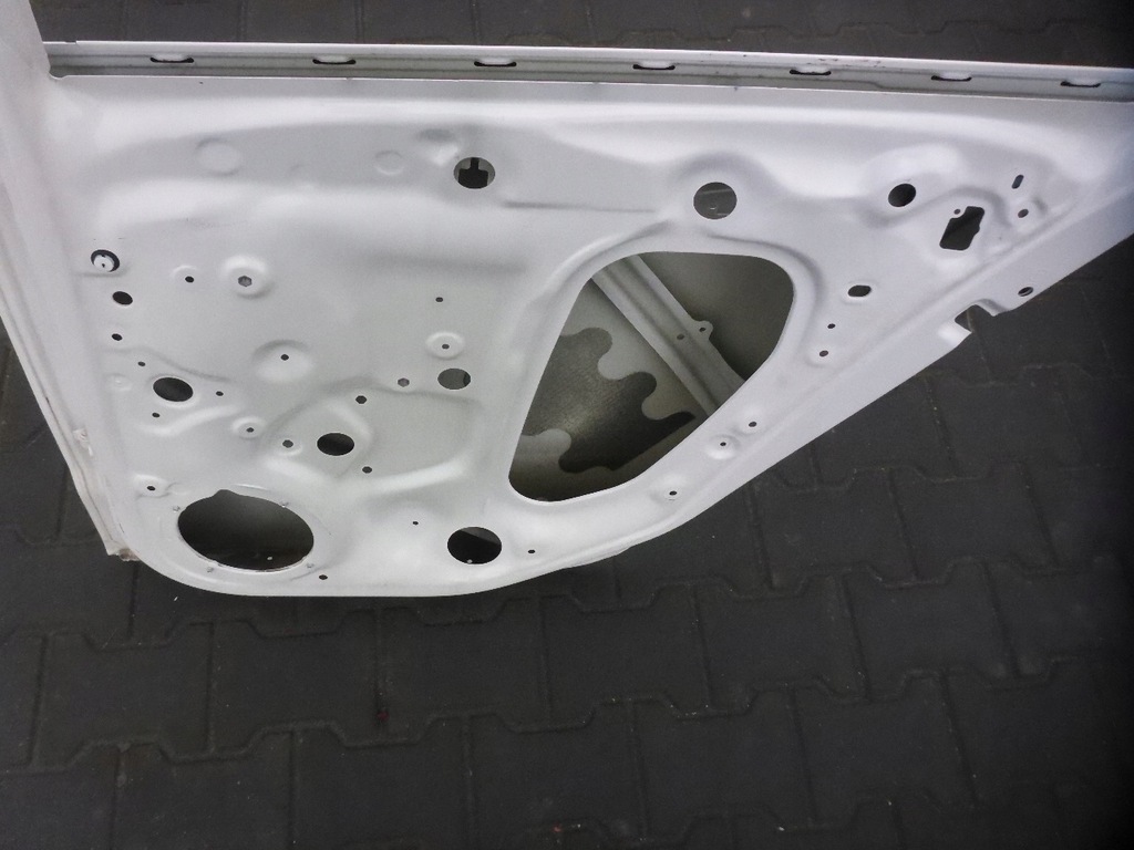 фото №12, Skoda scala 657 19- дверь задние правое правый задняя оригинал