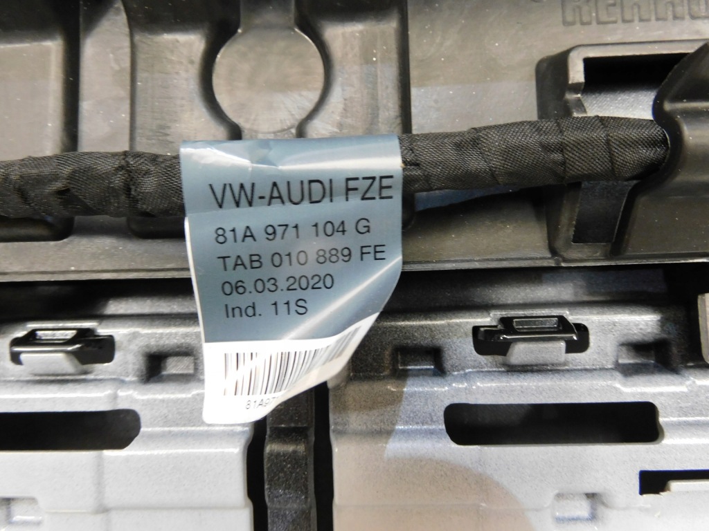 Audi q2 81a lift ls9r бампер задняя задний kompletny rdary Киев