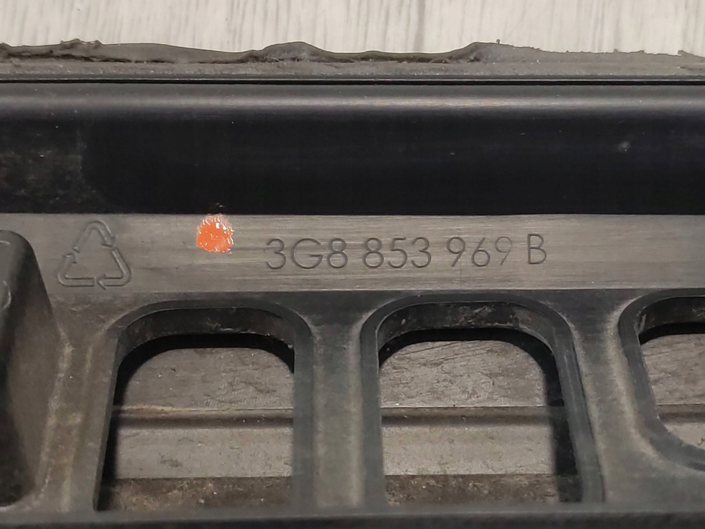 фото №7, Vw arteon молдинг дверь левый перед 3g8853959b